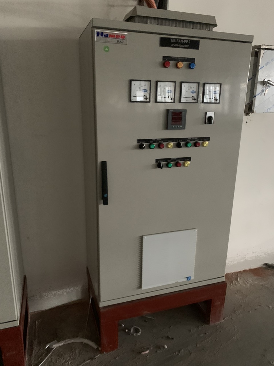 Vỏ tủ điện sản xuất theo đơn đặt hàng - Tủ Điện ASC - Công Ty TNHH Dịch Vụ Kỹ Thuật Công Nghệ ASC Việt Nam